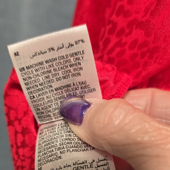 I-N-C Elegant Red Tone On Tone Animal Print Women's Top With Chain Detail XL - Picture 11 of 11